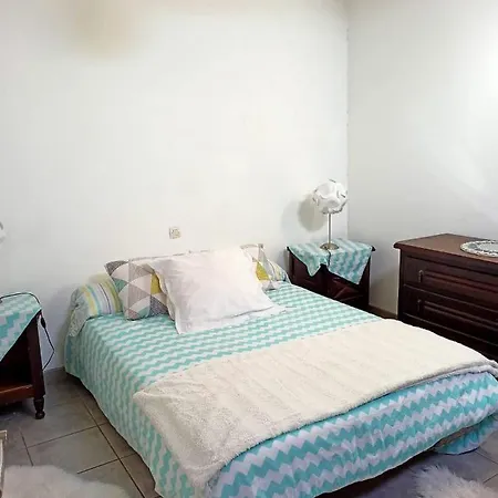 Apartment Bel De 50 M2, Calme, Au Centre, 15 Mn De La